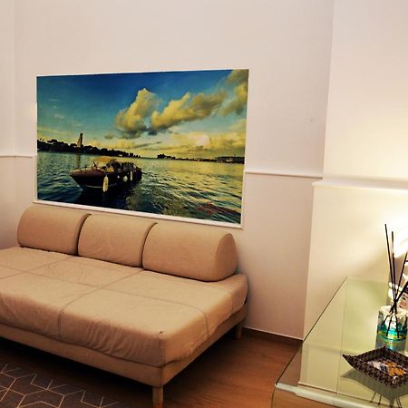 Conte Cavour Apartment Brindisi Esterno foto